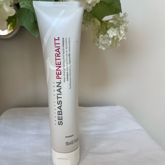 White Hair Treatment Mask - Picture 1 of 1